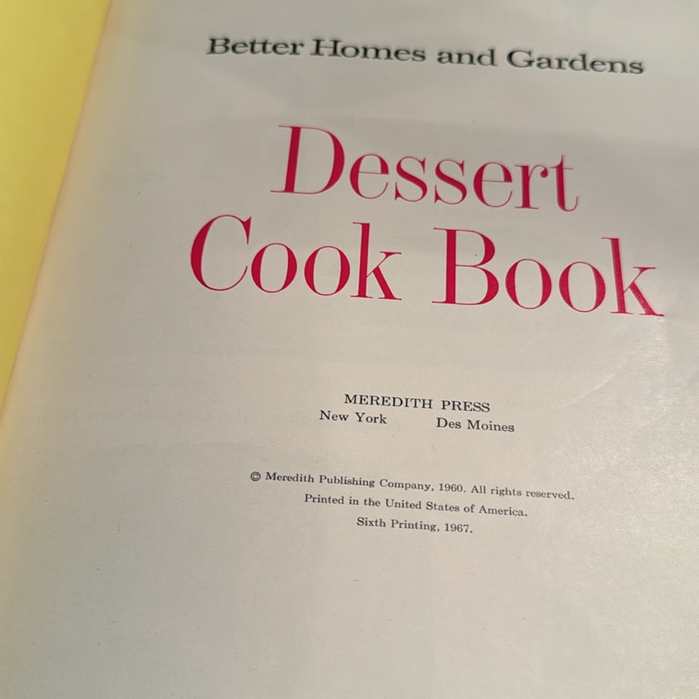 1967 Better Homes and Gardens Cookbooks Dessert & Holiday set - Picture 3 of 6